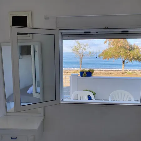 Poseidon Street νεα μεσαγγαλα γκαρσονιέρα 2 Nea Mesagkala