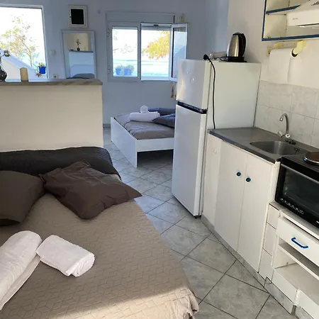 Apartment Poseidon Street νεα μεσαγγαλα γκαρσονιέρα 2